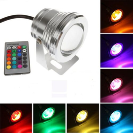 Vízálló színes lámpa távirányítóval RGB LED 9W