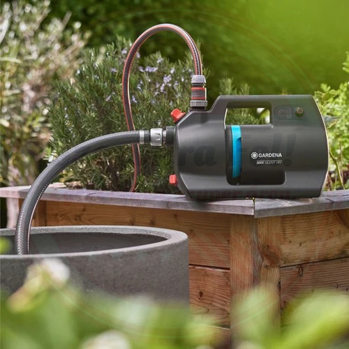 Gardena Akkumulátoros kerti szivattyú 3000 Silent18V akkumulátorral P4A