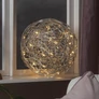 Kép 1/5 - Karácsonyi elemes gömb dekoráció LED világítással 15x15cm Meleg fehér