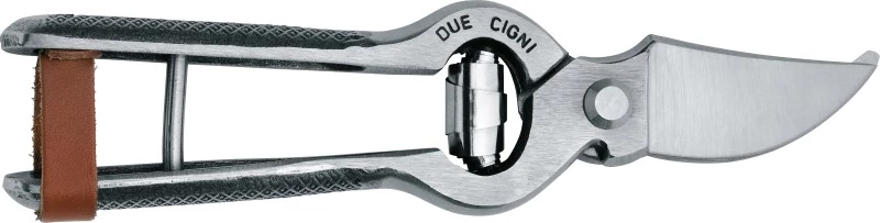 DUE CIGNI Kovácsolt metszőolló 23 cm